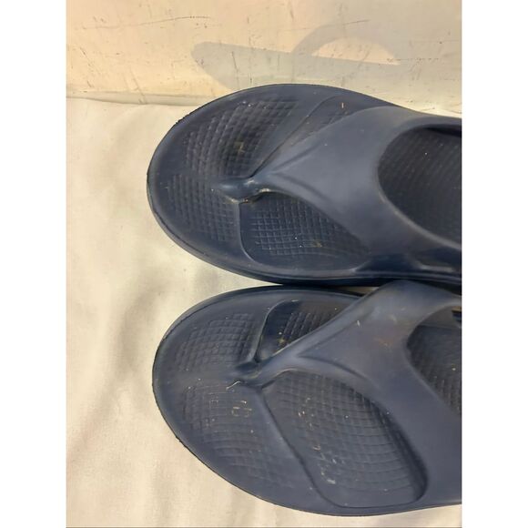 Aerosoles Flip Flops Recovery Sandals Navy size 7 - Picture 4 of 7